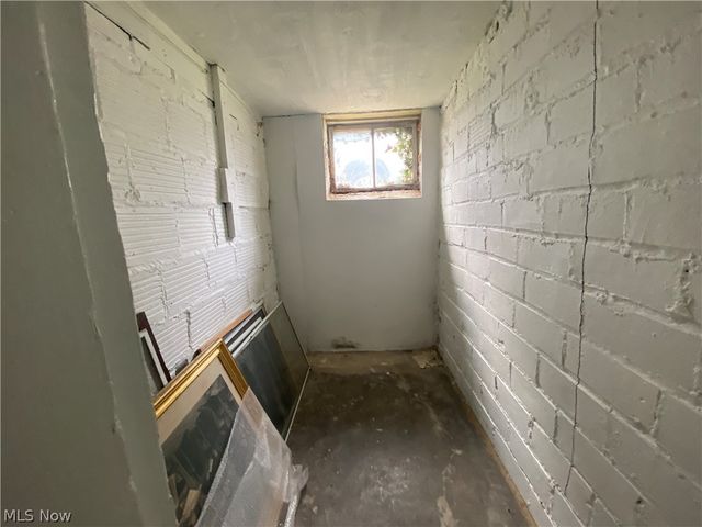 3340 E Fairfax Road, Cleveland Heights, OH 44118