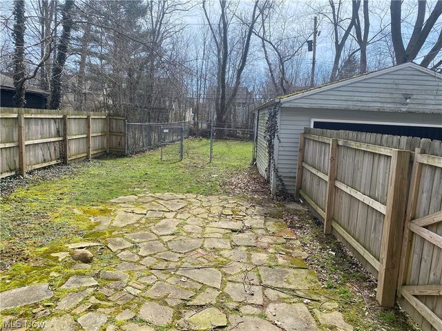 3340 E Fairfax Road, Cleveland Heights, OH 44118