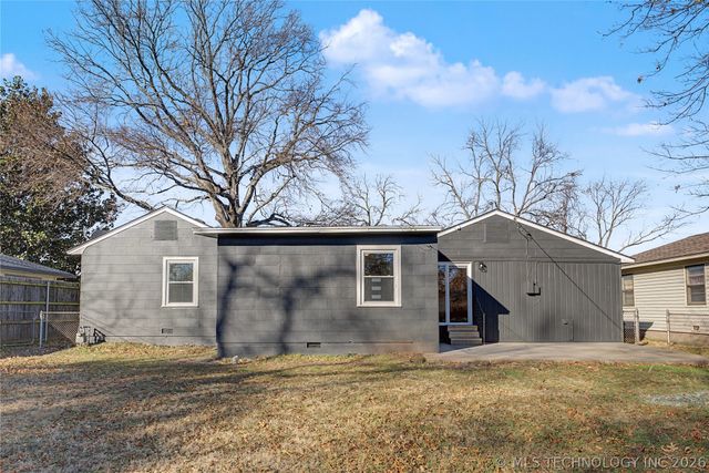 4907 S Boston Place, Tulsa, OK 74105
