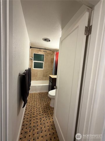 12015 69th Avenue S, Seattle, WA 98178