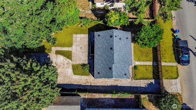 12015 69th Avenue S, Seattle, WA 98178