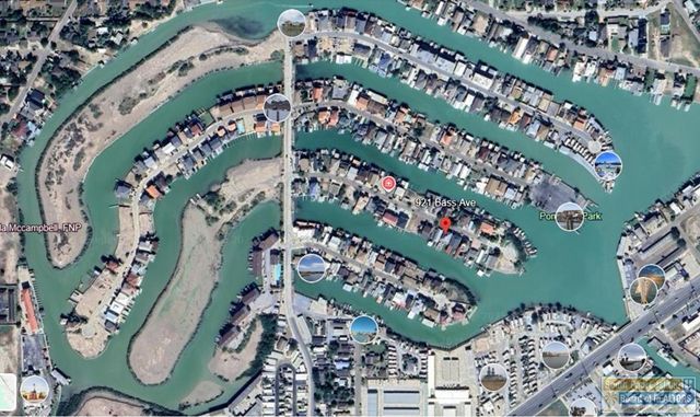 921 Bass Ave, Port Isabel, TX 78578