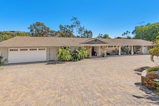 9865 Edgelake Drive, La Mesa, CA 91941