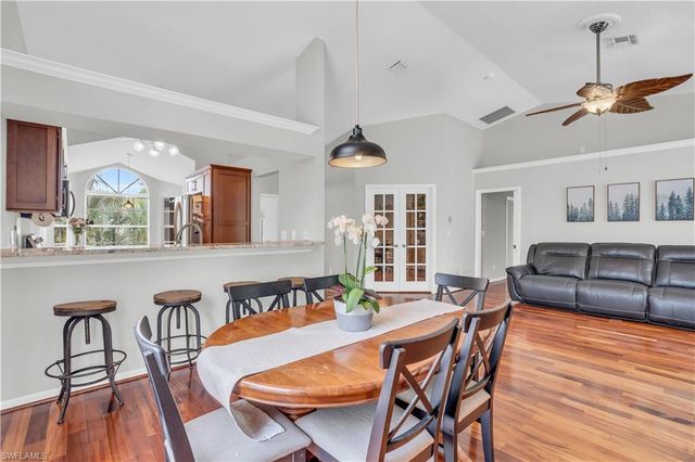 6612 Merryport LN, Naples, FL 34104