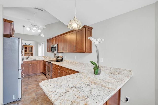 6612 Merryport LN, Naples, FL 34104