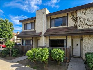 9525 Sylmar Avenue 2, Panorama City (los Angeles), CA 91402