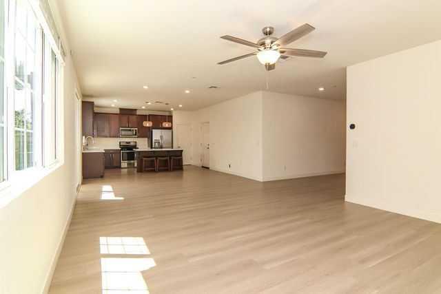 4526 Gray Lodge Loop, Rocklin, CA 95677