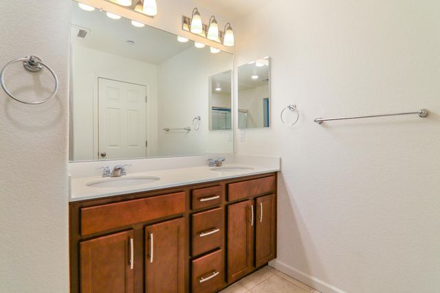 4526 Gray Lodge Loop, Rocklin, CA 95677