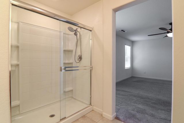 4526 Gray Lodge Loop, Rocklin, CA 95677