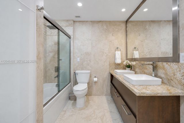 2301 Collins Avenue PH22, Miami Beach, FL 33139