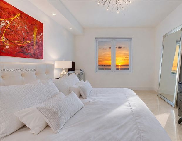 2301 Collins Avenue PH22, Miami Beach, FL 33139