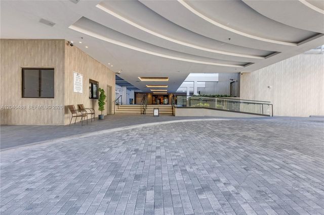 2301 Collins Avenue PH22, Miami Beach, FL 33139