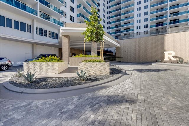 2301 Collins Avenue PH22, Miami Beach, FL 33139