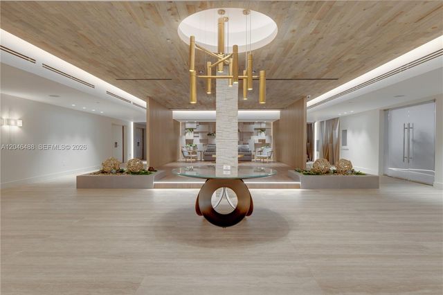 2301 Collins Avenue PH22, Miami Beach, FL 33139