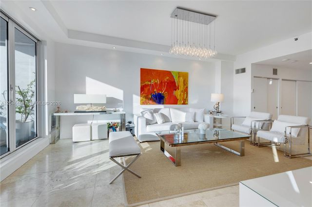 2301 Collins Avenue PH22, Miami Beach, FL 33139