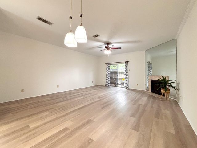 7797 Cambridge Street 7797, Houston, TX 77054