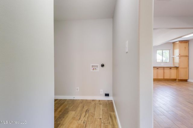 1102 Calhoun Street, Ocean Springs, MS 39564