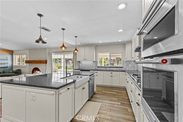 31235 Calle Felicidad, Temecula, CA 92591