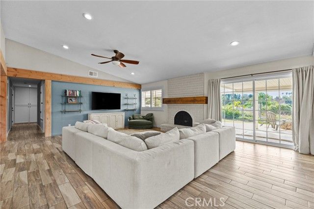 31235 Calle Felicidad, Temecula, CA 92591