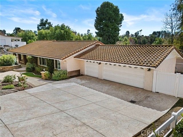 31235 Calle Felicidad, Temecula, CA 92591