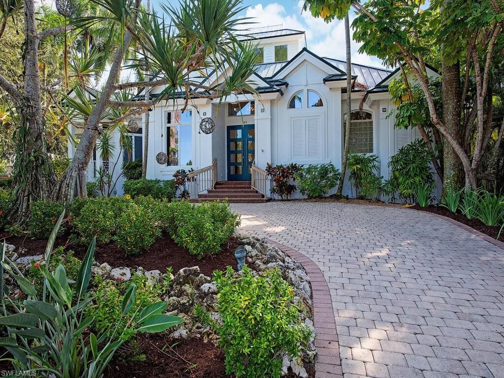 180 7th AVE S, NAPLES, FL 34102 — photo 2