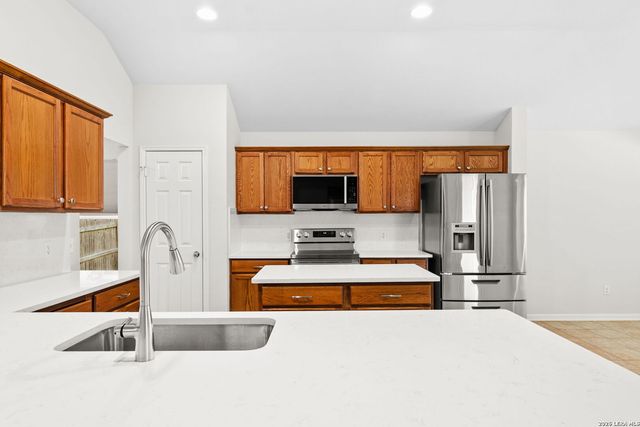 3306 Cambria, San Antonio, TX 78251