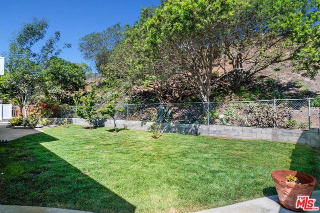 18073 Sandy Cape Drive, Pacific Palisades, CA 90272