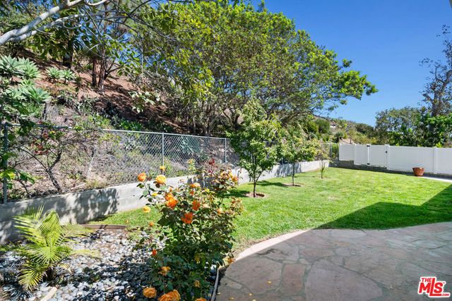 18073 Sandy Cape Drive, Pacific Palisades, CA 90272