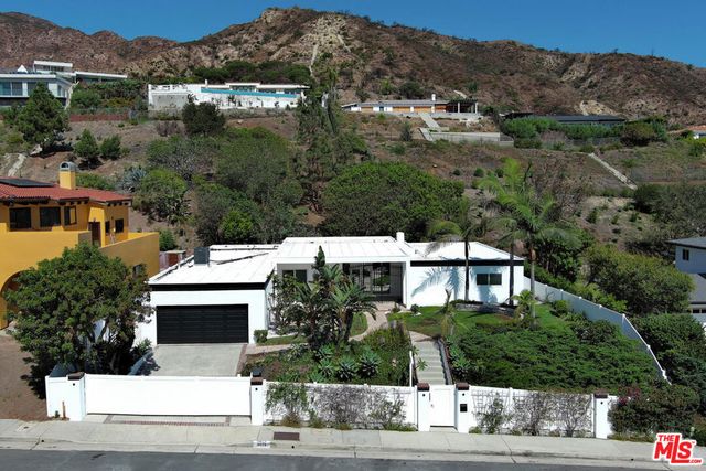 18073 Sandy Cape Drive, Pacific Palisades, CA 90272