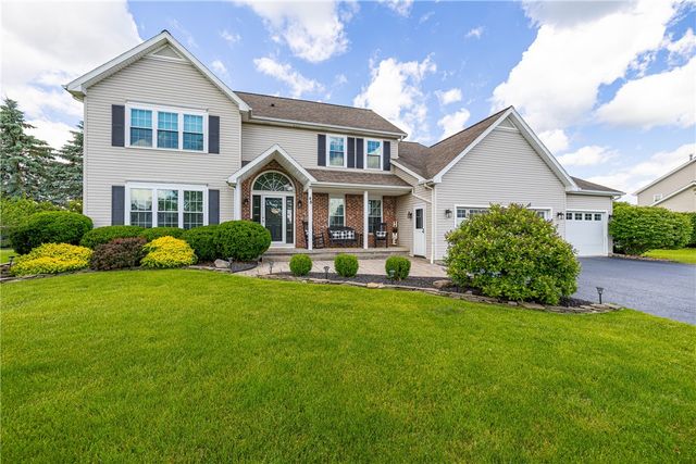 48 Quail Lane, Ogden, NY 14624