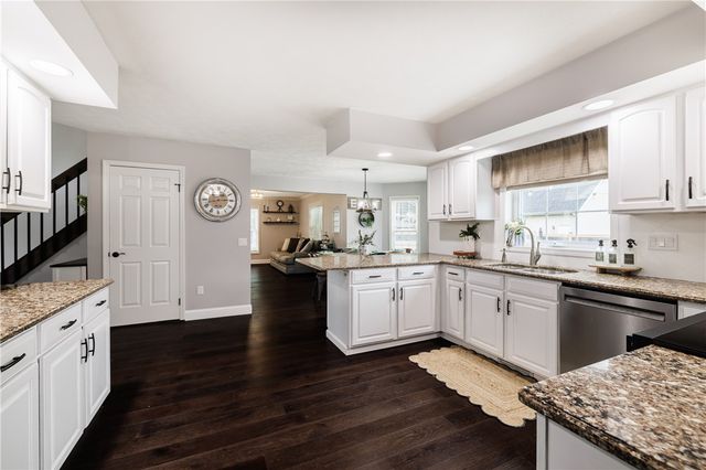 48 Quail Lane, Ogden, NY 14624