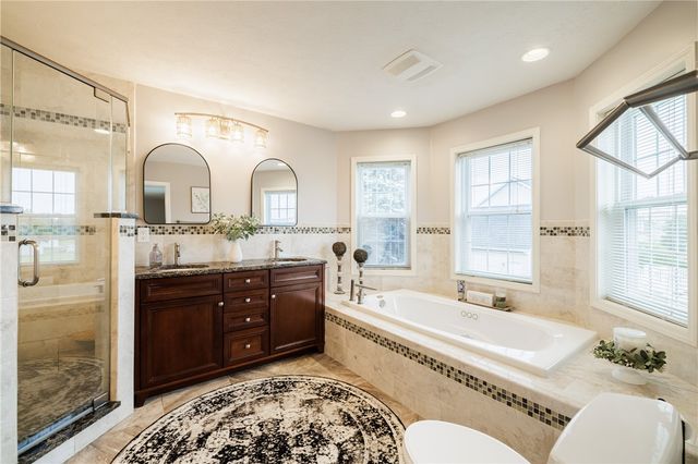 48 Quail Lane, Ogden, NY 14624