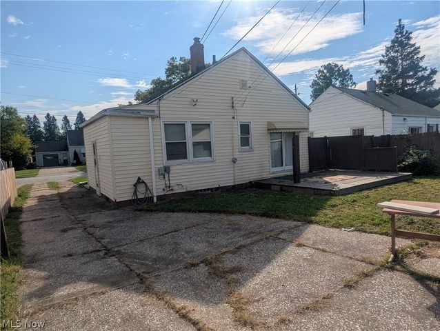 4186 W 143rd Street, Cleveland, OH 44135