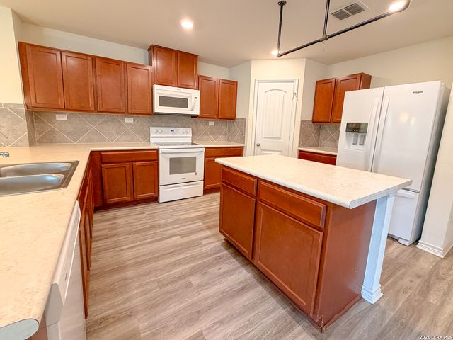 1311 HAWK CT, San Antonio, TX 78245