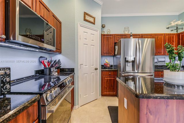 2390 SE 17th Ter, Homestead, FL 33035