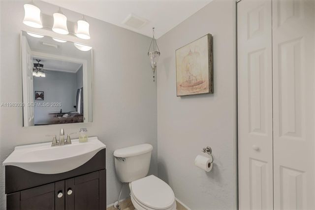 2390 SE 17th Ter, Homestead, FL 33035