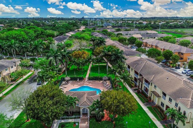 2390 SE 17th Ter, Homestead, FL 33035