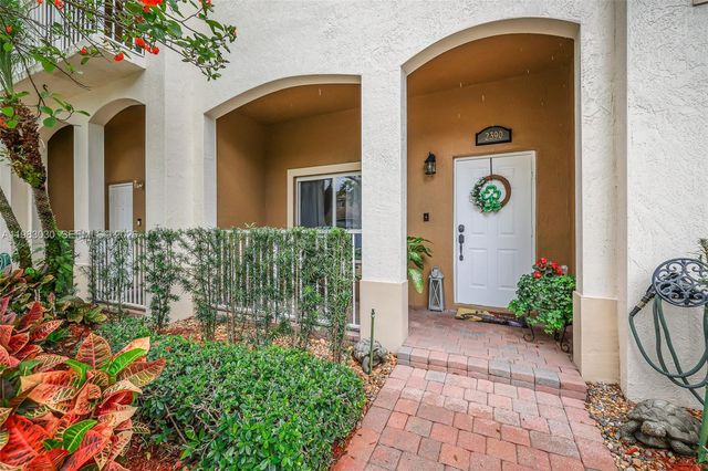 2390 SE 17th Ter, Homestead, FL 33035