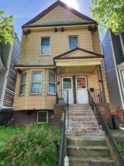 36 Romaine Ave, Jersey City, NJ 07306