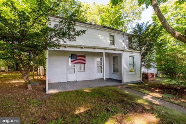 404 FEDERAL CITY RD, Pennington, NJ 08534