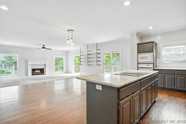 7646 S Fulton Avenue, Tulsa, OK 74136