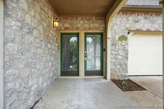 7646 S Fulton Avenue, Tulsa, OK 74136