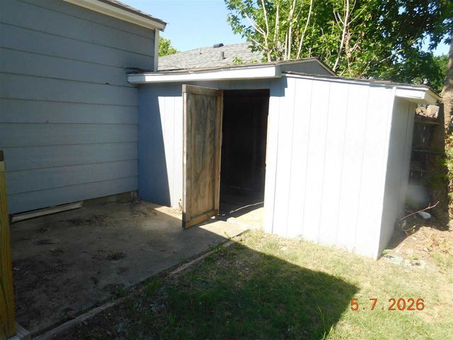 1801 NW Floyd Ave, Lawton, OK 73507