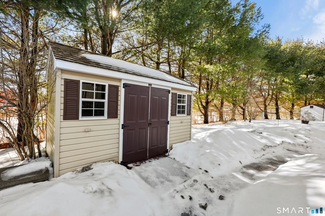 7 Circle Drive, Windham, CT 06256