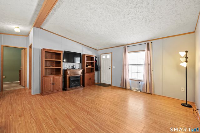 7 Circle Drive, Windham, CT 06256