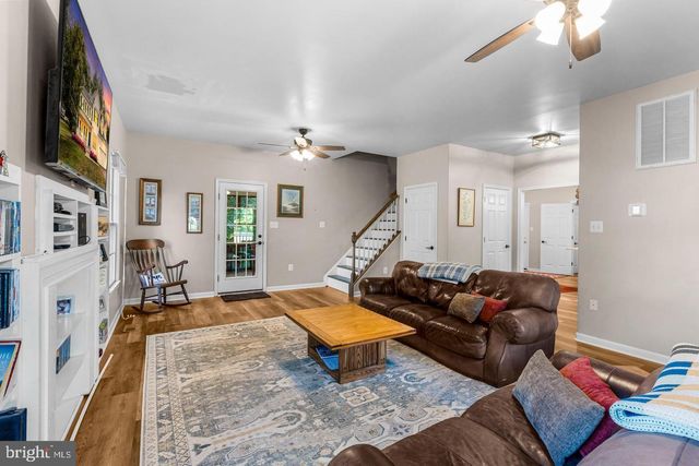 6835 ANDERSON CT, King George, VA 22485