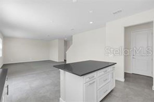 5614 OAK KNOLL DRIVE, St Cloud, FL 34771