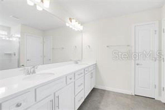 5614 OAK KNOLL DRIVE, St Cloud, FL 34771