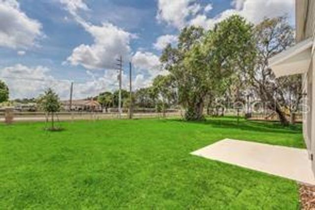 5614 OAK KNOLL DRIVE, St Cloud, FL 34771