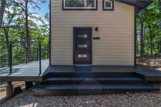 55 CR 1081, Eureka Springs, AR 72632